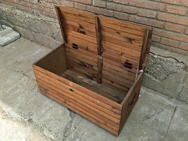 baul_caja_transporte_madera_asas_42x80x41_1u