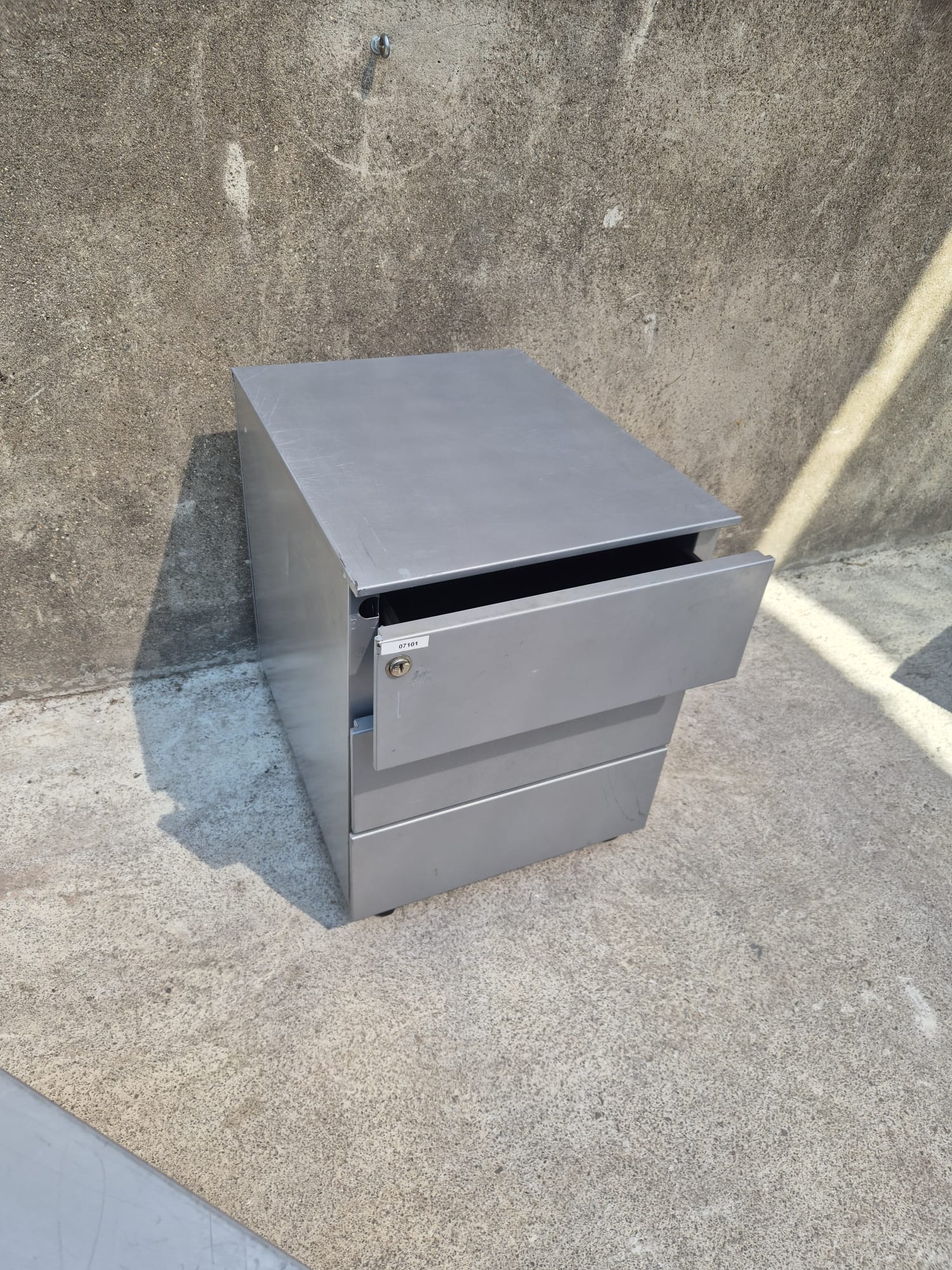 cajonera_archivador_oficina_metal_55-5x42x53_2u